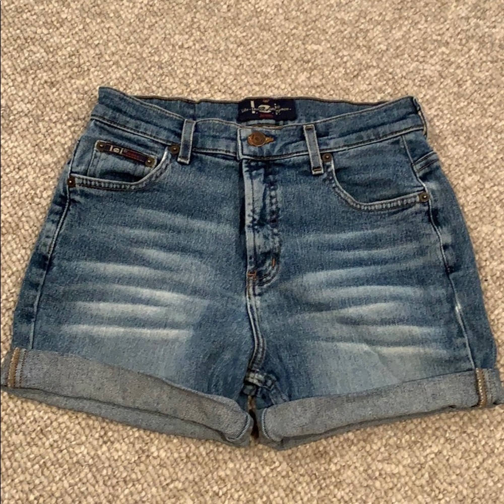 High waisted shorts!